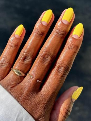Žuti vrhovi noktiju Nail Art trend