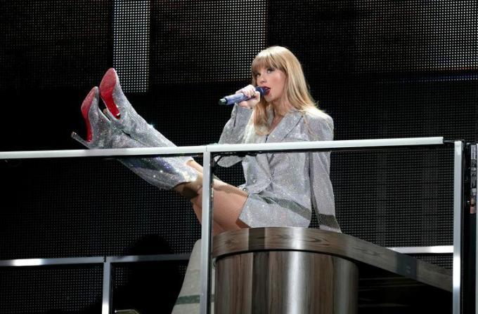 Ho trovato dei sosia per i miei 7 outfit preferiti del tour di Taylor Swift Eras â e costano tutti meno di $ 150