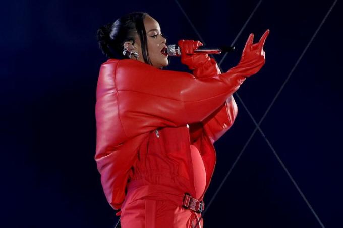 Rihanna Super Bowl