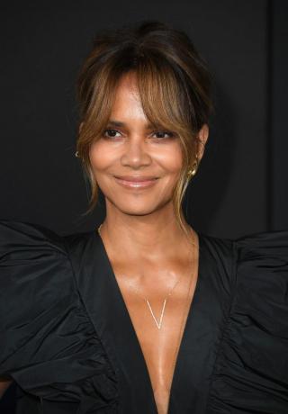 Halle Berry na premijeri filma Moonfall u Los Angelesu 