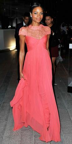 Naomie Harris w Monique Lhuillier