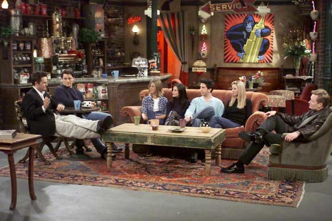 นักแสดงจากซีรีส์ตลกทางช่อง NBC เรื่อง Friends