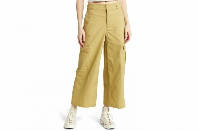 Pantalones cargo cortos de pernera ancha