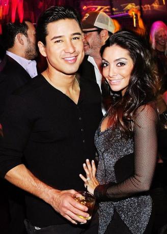 Svatební fotografie celebrit - Mario Lopez a Courtney Mazza