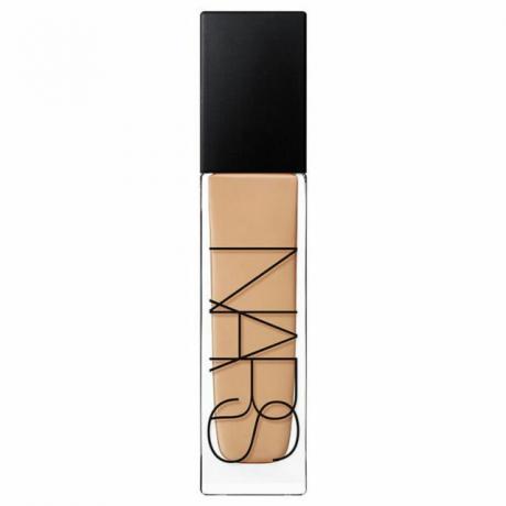 Base de maquillaje de larga duración Natural Radiant de Nars