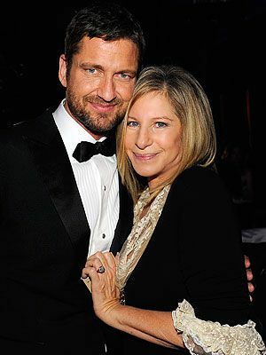 2010 Oscar-etterfester - Gerard Butler og Barbara Streisand - Governors Ball