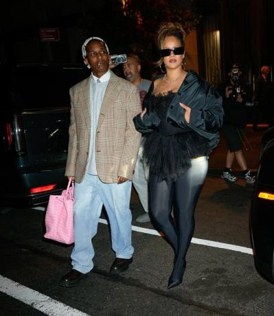 ASAP Rocky i Rihanna idu u Carbone na njegov 34. rođendan 4. listopada 2023. u New Yorku.