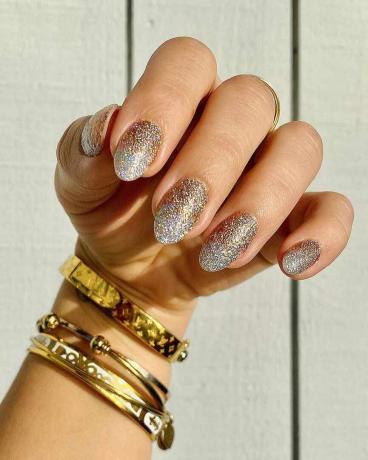 Ongles de vacances Glitterrrrr