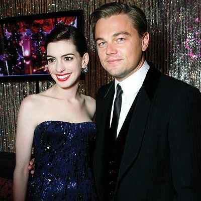 Anne Hathaway ve Leonardo DiCaprio, InStyleWarner Brothers Altın Küre After-party, 2009 Altın Küre