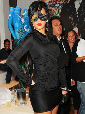 Rihanna - Fashion Week - Jour 1 - Intermix