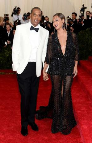Jay-Z y Beyoncé en la alfombra roja de la gala del Costume Institute 
