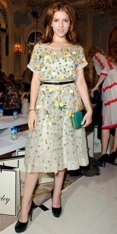 Anna Kendrick di Temperley London