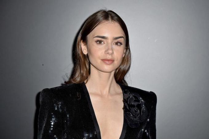 Lily Collins s nadýchaným obočím