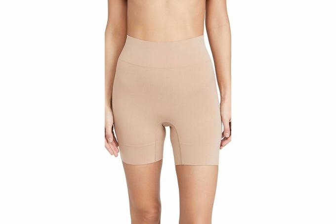 Pantaloncini modellanti comodamente curvi Bria da donna di Amazon Yummie