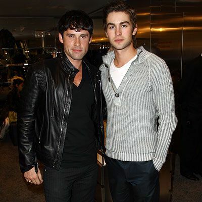 Ben Hollingsworth y Chace Crawford - D&G - NY Fashion Week - Día 1 - Fashion's Night Out