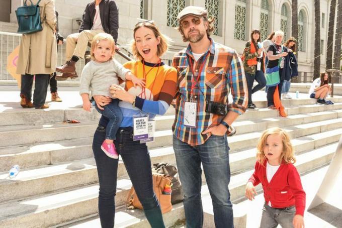 Jason Sudeikis, Olivia Wilde และ Kids ที่ 2018 March For Our Lives