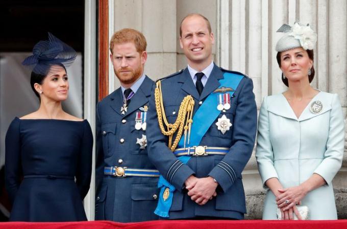 Prince William et Harry Royal Air Force Palais de Buckingham
