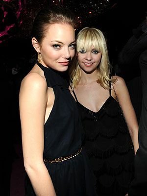 Emma Stone y Taylor Momsen, fiesta posterior a los Globos de Oro de InStyleWarner Brothers, Globos de Oro 2009