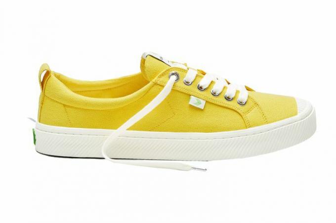 Cariuma Yellow Canvas OCA LOW