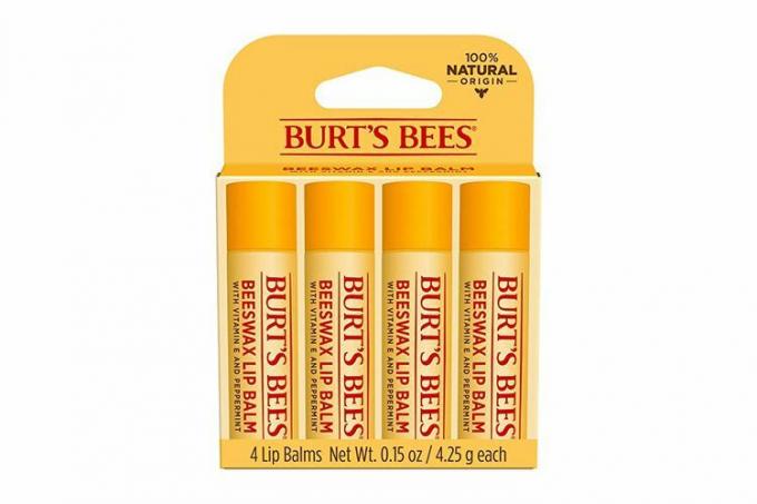 Burt's Bees Lip Balm Valentines Gifts for Her, Moisturizing Lip Care Spring Gift, for All Day Hydration, 100% Natural, Original Beeswax with Vitamin E & Peppermint Oil (4 упаковки)